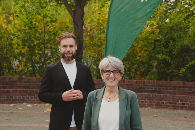 Moritz Heuberger und Claudia Löber, Kreisvorsitzende Bündnis 90/Dir Grünen Tempelhof-Schöneberg